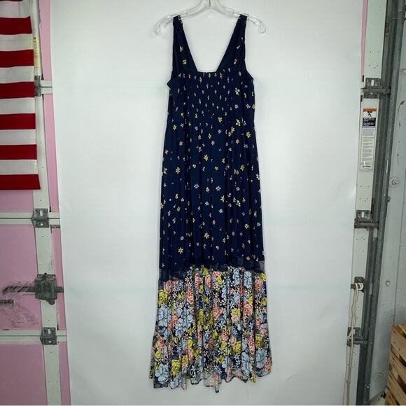 Torrid Maxi Challis Button-Front Blue Floral Maxi Dress size 00 - Picture 4 of 14